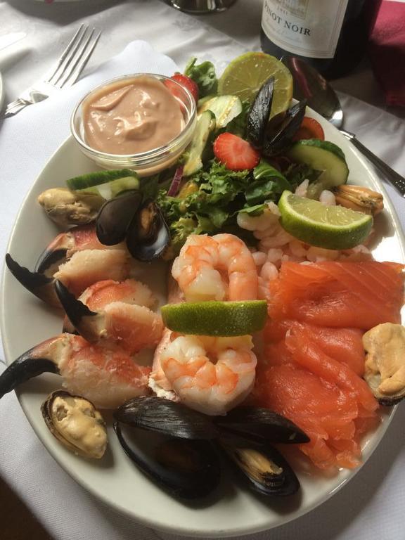 Achill Sound Hotel - Ostan Ghob A'Choire Esterno foto