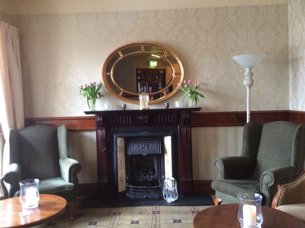 Achill Sound Hotel - Ostan Ghob A'Choire Esterno foto