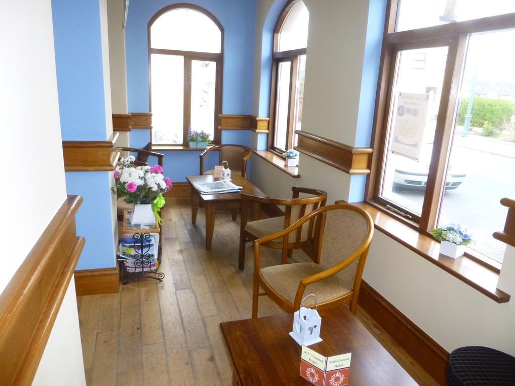 Achill Sound Hotel - Ostan Ghob A'Choire Esterno foto