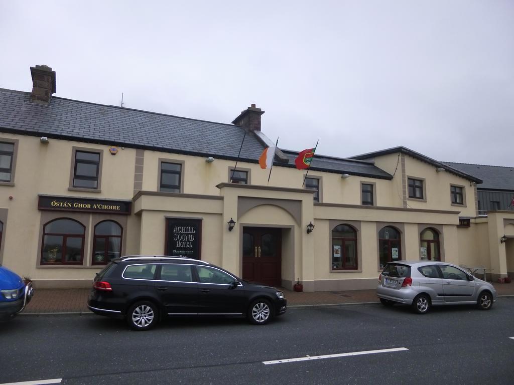 Achill Sound Hotel - Ostan Ghob A'Choire Esterno foto